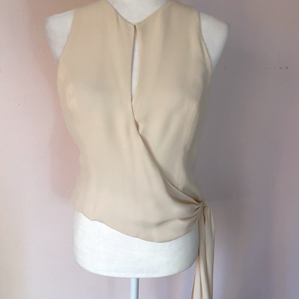 Carolina Herrera Silk Top. Size 8